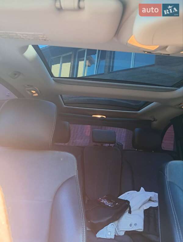 Универсал Mercedes-Benz R-Class 2010 в Ровно