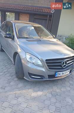 Универсал Mercedes-Benz R-Class 2010 в 