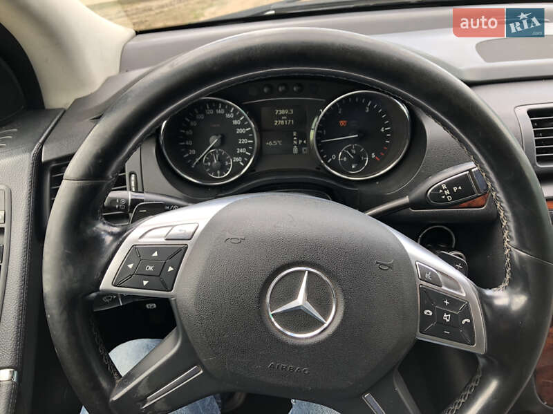 Универсал Mercedes-Benz R-Class 2009 в Килии