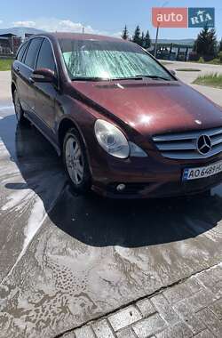 Універсал Mercedes-Benz R-Class 2008 в Хусті