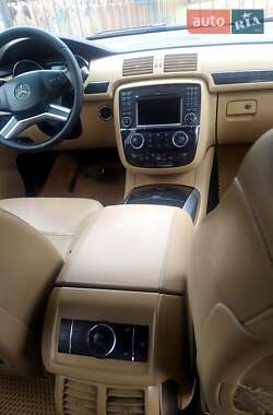 Минивэн Mercedes-Benz R-Class 2008 в 