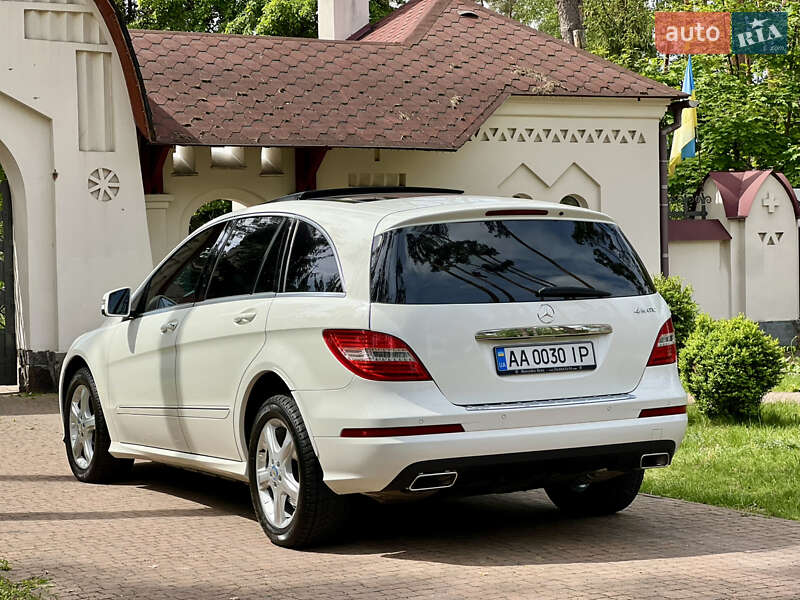 Минивэн Mercedes-Benz R-Class 2011 в Киеве