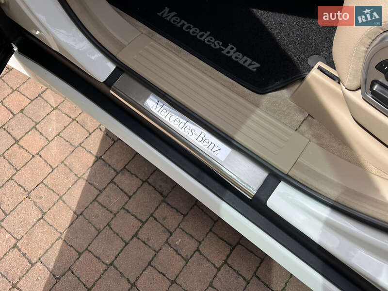 Минивэн Mercedes-Benz R-Class 2011 в Киеве