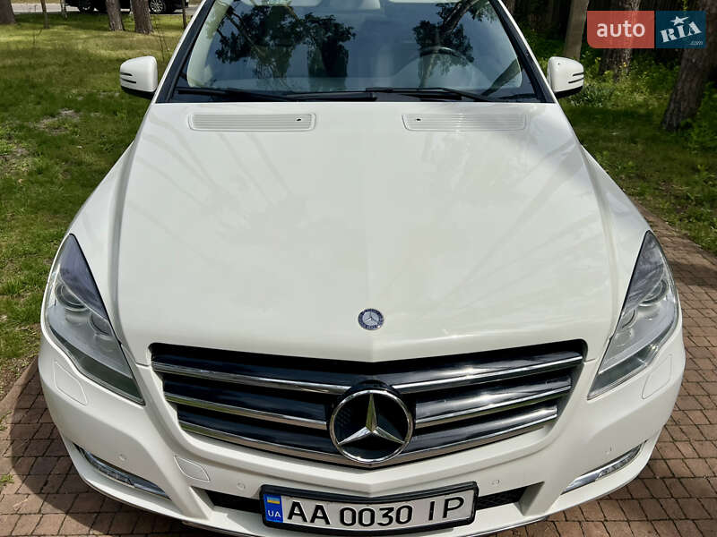 Минивэн Mercedes-Benz R-Class 2011 в Киеве