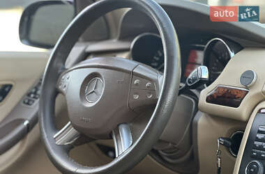 Минивэн Mercedes-Benz R-Class 2005 в 