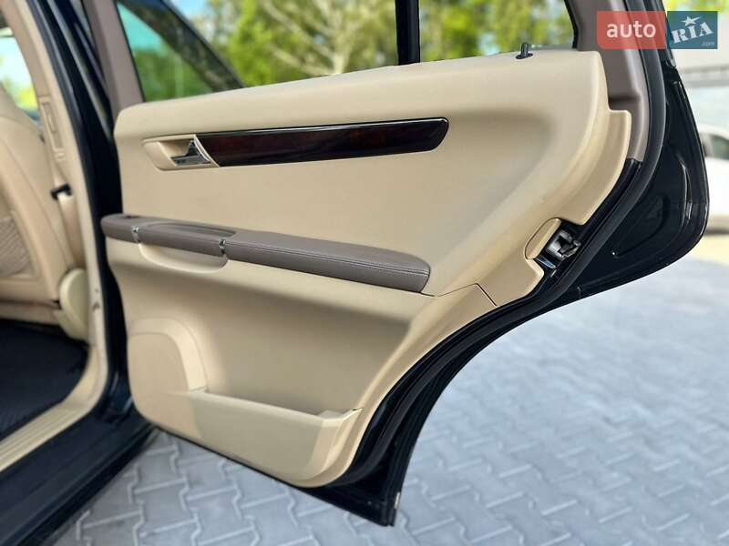 Минивэн Mercedes-Benz R-Class 2005 в Иваничах