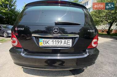 Минивэн Mercedes-Benz R-Class 2006 в 