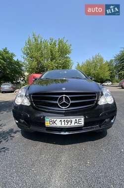 Минивэн Mercedes-Benz R-Class 2006 в 