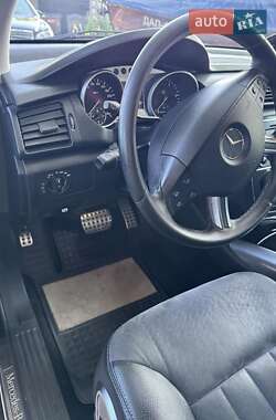Минивэн Mercedes-Benz R-Class 2008 в 
