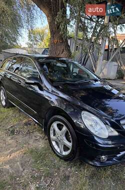 Минивэн Mercedes-Benz R-Class 2008 в 