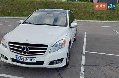 Минивэн Mercedes-Benz R-Class 2010 в 