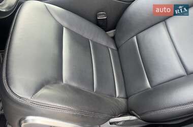 Минивэн Mercedes-Benz R-Class 2012 в 
