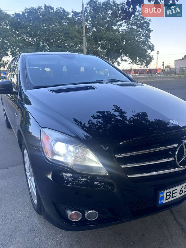 Универсал Mercedes-Benz R-Class 2010 в Николаеве
