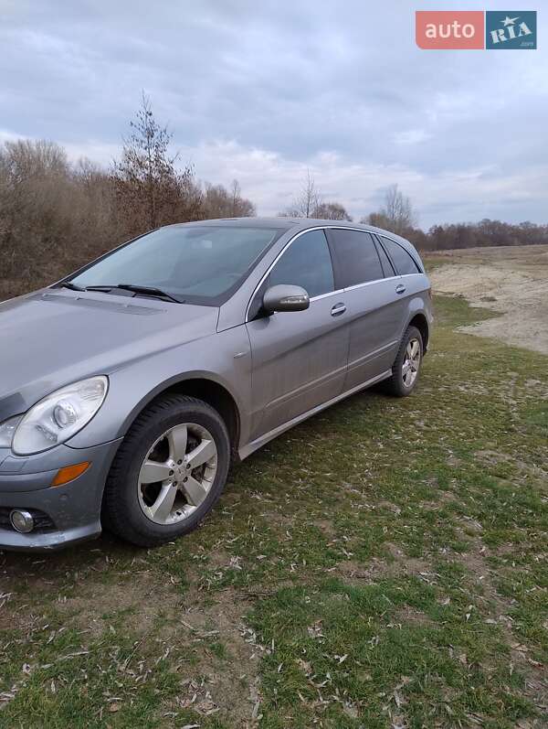 Минивэн Mercedes-Benz R-Class 2009 в Гостомеле