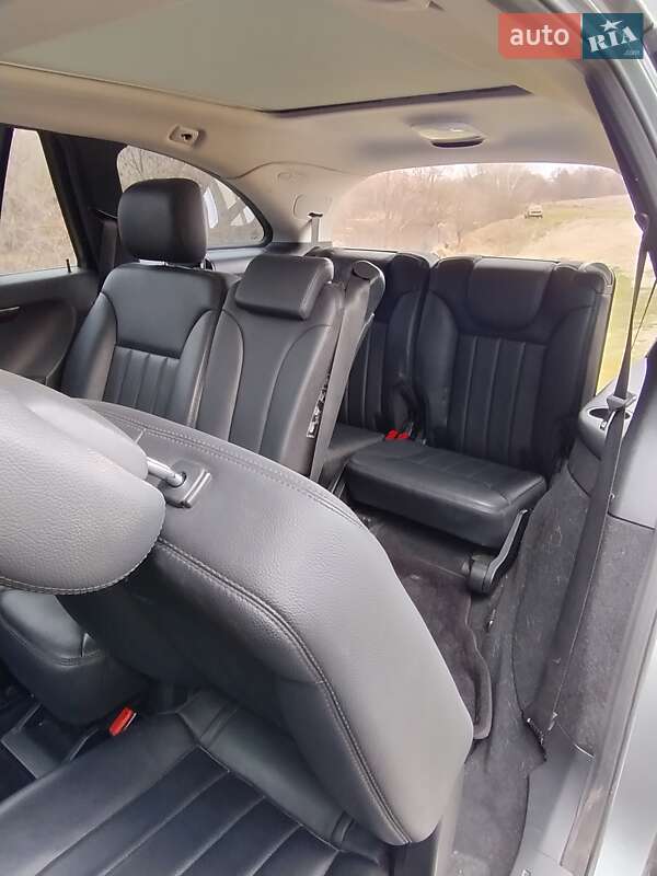 Минивэн Mercedes-Benz R-Class 2009 в Гостомеле