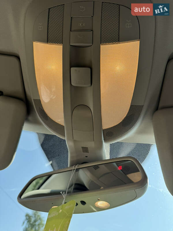 Минивэн Mercedes-Benz R-Class 2012 в Луцке