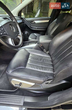 Минивэн Mercedes-Benz R-Class 2007 в 