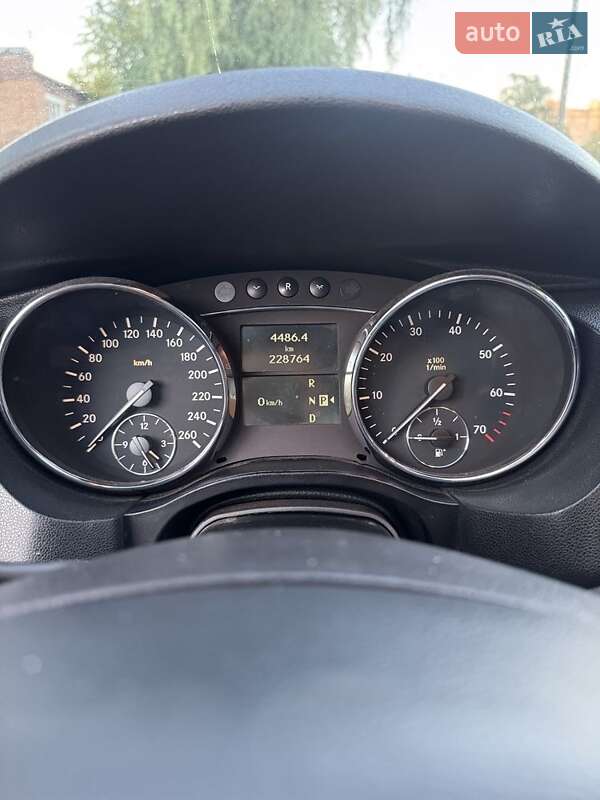 Минивэн Mercedes-Benz R-Class 2006 в Сумах