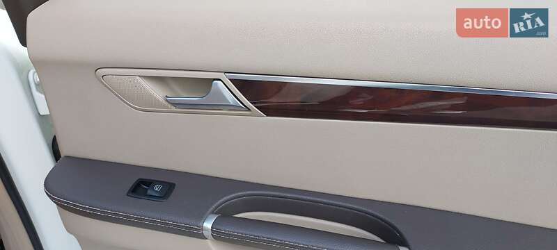 Минивэн Mercedes-Benz R-Class 2010 в Литине