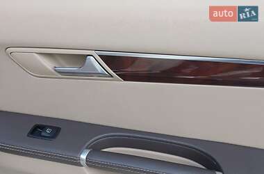 Минивэн Mercedes-Benz R-Class 2010 в 