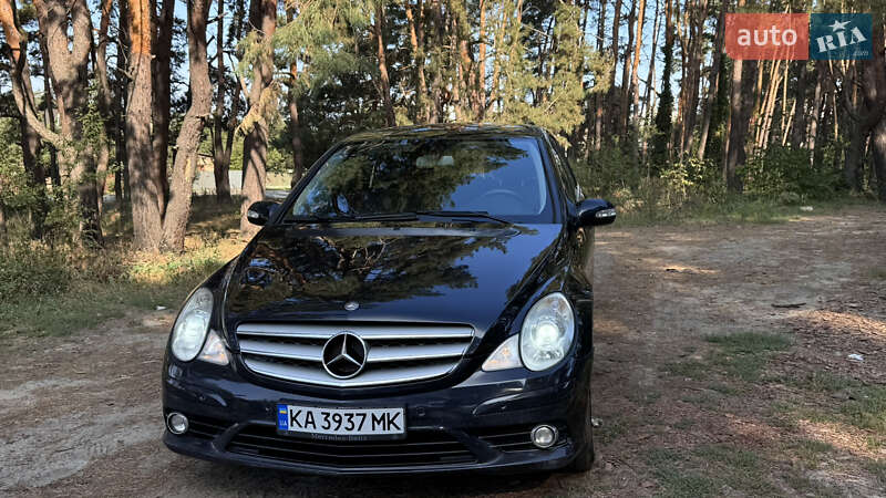 Мінівен Mercedes-Benz R-Class 2009 в 
