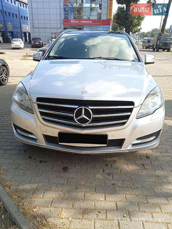 Мінівен Mercedes-Benz R-Class 2011 в Києві