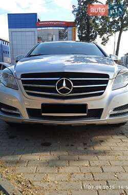 Мінівен Mercedes-Benz R-Class 2011 в 