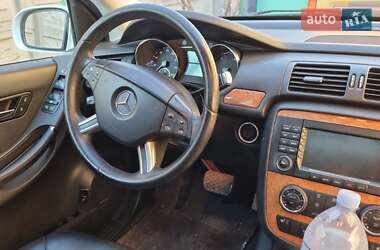 Минивэн Mercedes-Benz R-Class 2008 в 