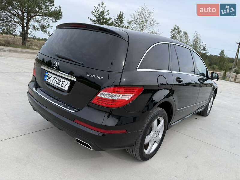 Минивэн Mercedes-Benz R-Class 2012 в Камне-Каширском
