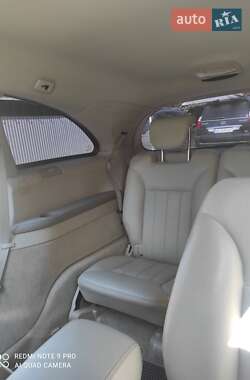 Мінівен Mercedes-Benz R-Class 2005 в 
