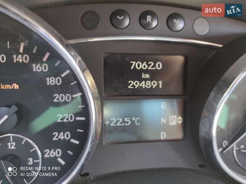 Мінівен Mercedes-Benz R-Class 2005 в Хмільнику