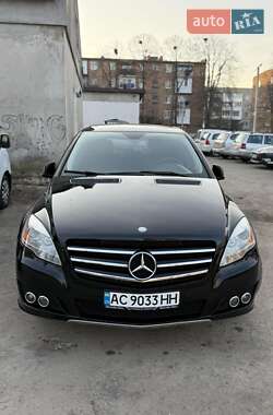 Минивэн Mercedes-Benz R-Class 2011 в 