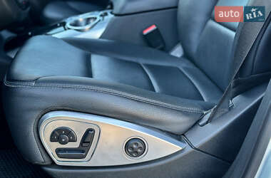 Минивэн Mercedes-Benz R-Class 2012 в 