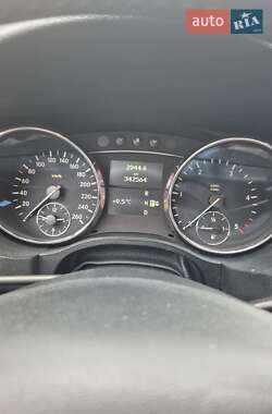 Минивэн Mercedes-Benz R-Class 2008 в 