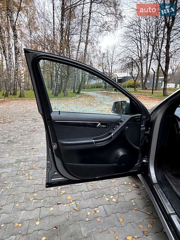 Мінівен Mercedes-Benz R-Class 2012 в Тернополі