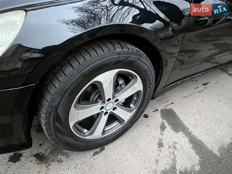 Минивэн Mercedes-Benz R-Class 2006 в Виннице