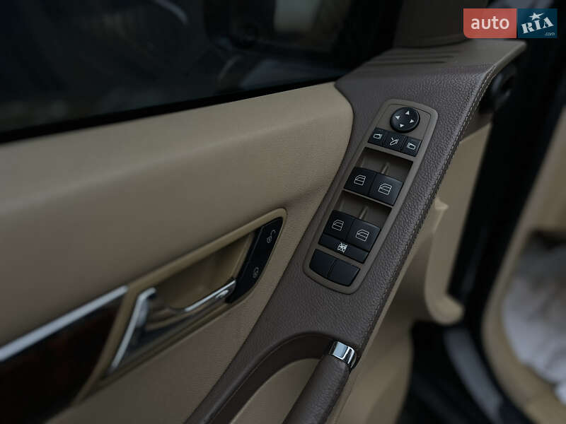 Минивэн Mercedes-Benz R-Class 2006 в Смыге фото 16 Минивэн Mercedes-Benz R-Class 2006 в Смыге