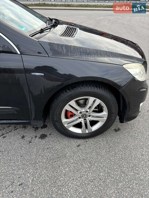 Минивэн Mercedes-Benz R-Class 2011 в Хмельницком