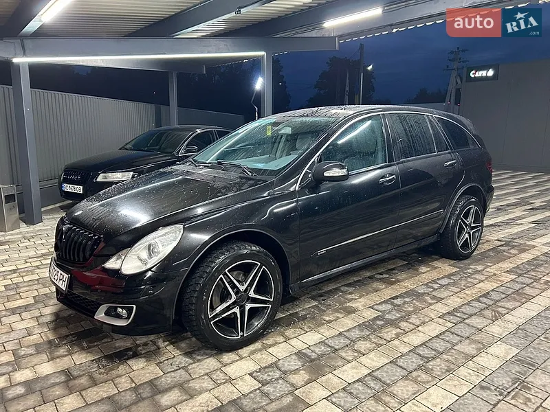 Mercedes-Benz R-Class 2005