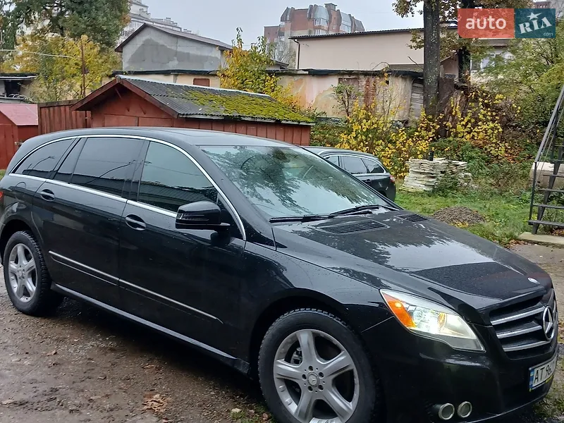Mercedes-Benz R-Class
