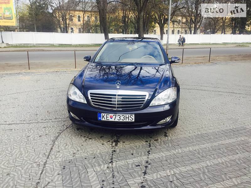 Седан Mercedes-Benz S-Class 2007 в Ужгороде