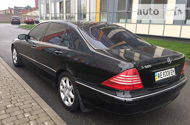 Седан Mercedes-Benz S-Class 2003 в Днепре