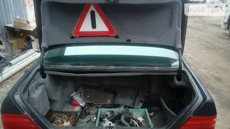 Седан Mercedes-Benz S-Class 1991 в Виннице