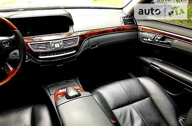 Седан Mercedes-Benz S-Class 2008 в 