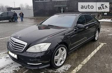 Седан Mercedes-Benz S-Class 2012 в 