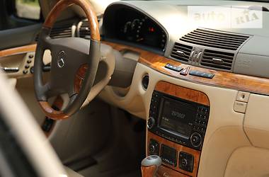 Седан Mercedes-Benz S-Class 2004 в 
