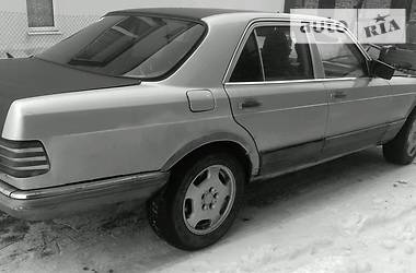 Седан Mercedes-Benz S-Class 1984 в Козові