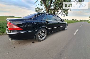 Седан Mercedes-Benz S-Class 2003 в Львове