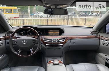 Седан Mercedes-Benz S-Class 2006 в 