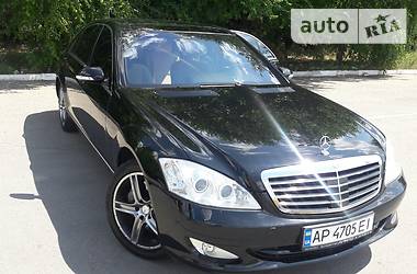 Седан Mercedes-Benz S-Class 2008 в 